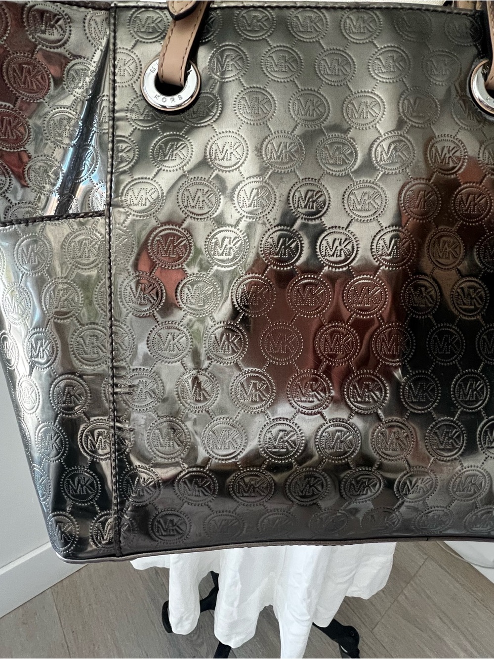 Michael Kors Metallic Pewter MK-Logo Tote with Tan Leather Straps - Picture 4 of 9